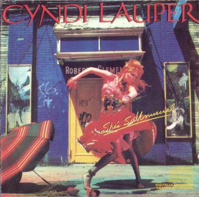 Cyndi Lauper - She's So Unusual (Album, 1983): oprawa graficzna przedniej okładki