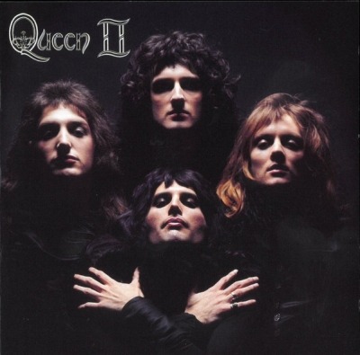 Queen II - Queen (CD, Album, Reedycja, Remastering, Repress, Jewel Case, ℗ 1974 © 2019 Europa, Virgin EMI Records #276 388 8) - przód główny