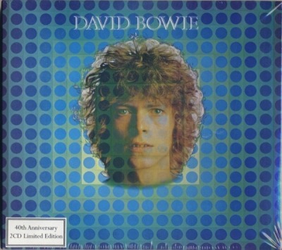 David Bowie - David Bowie (CD, Album, Reedycja, Stereo | CD, Stereo, Mono | Wszystkie nośniki, Edycja limitowana, Remastering, Stereo, Mono, Digipak, 40th Anniversary, ℗ 1969 © 12 Paź 2009 Wielka Brytania i Europa, EMI #DBSOCD 40, 50999-307522-2-1) - przód główny