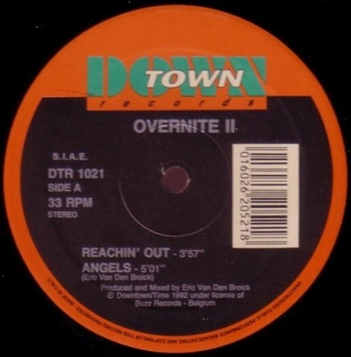 Volume 2 - Overnite (Singiel, Winyl, 12", 33 ⅓ RPM, ℗ © 1992 Włochy, Downtown #DTR 1021) - przód główny