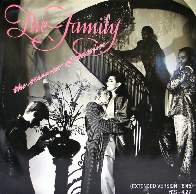 The Screams Of Passion - The Family (Singiel, Winyl, 12", ℗ © 1985 Wielka Brytania, Paisley Park #W 8953T, 920 360-0) - przód główny